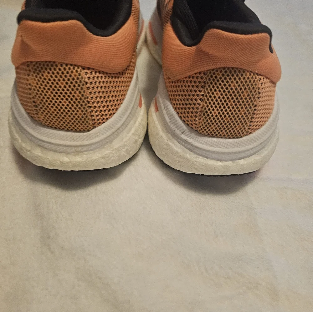 Adidas BIG BOY Size 6.5 Orange and Black Athletic Shoes - Picture 4 of 5